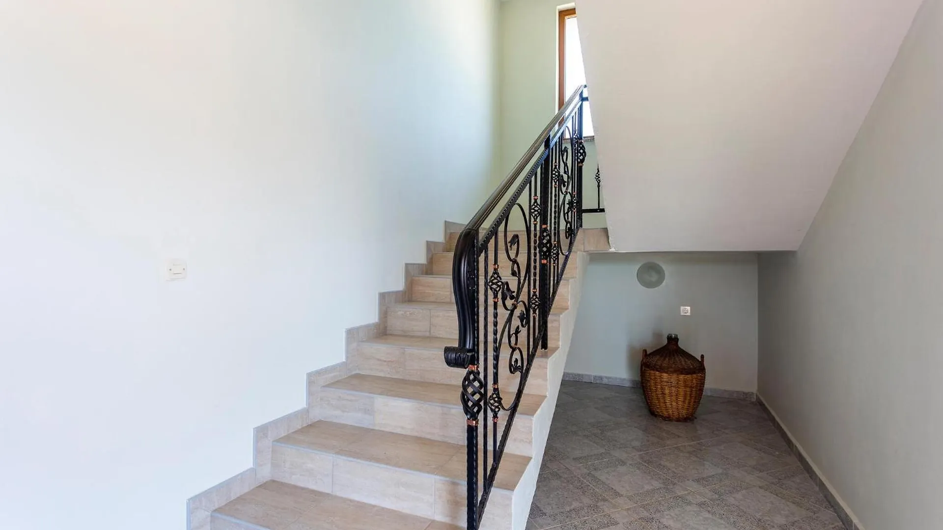 Amazing Apartment In Vodnjan With Wifi